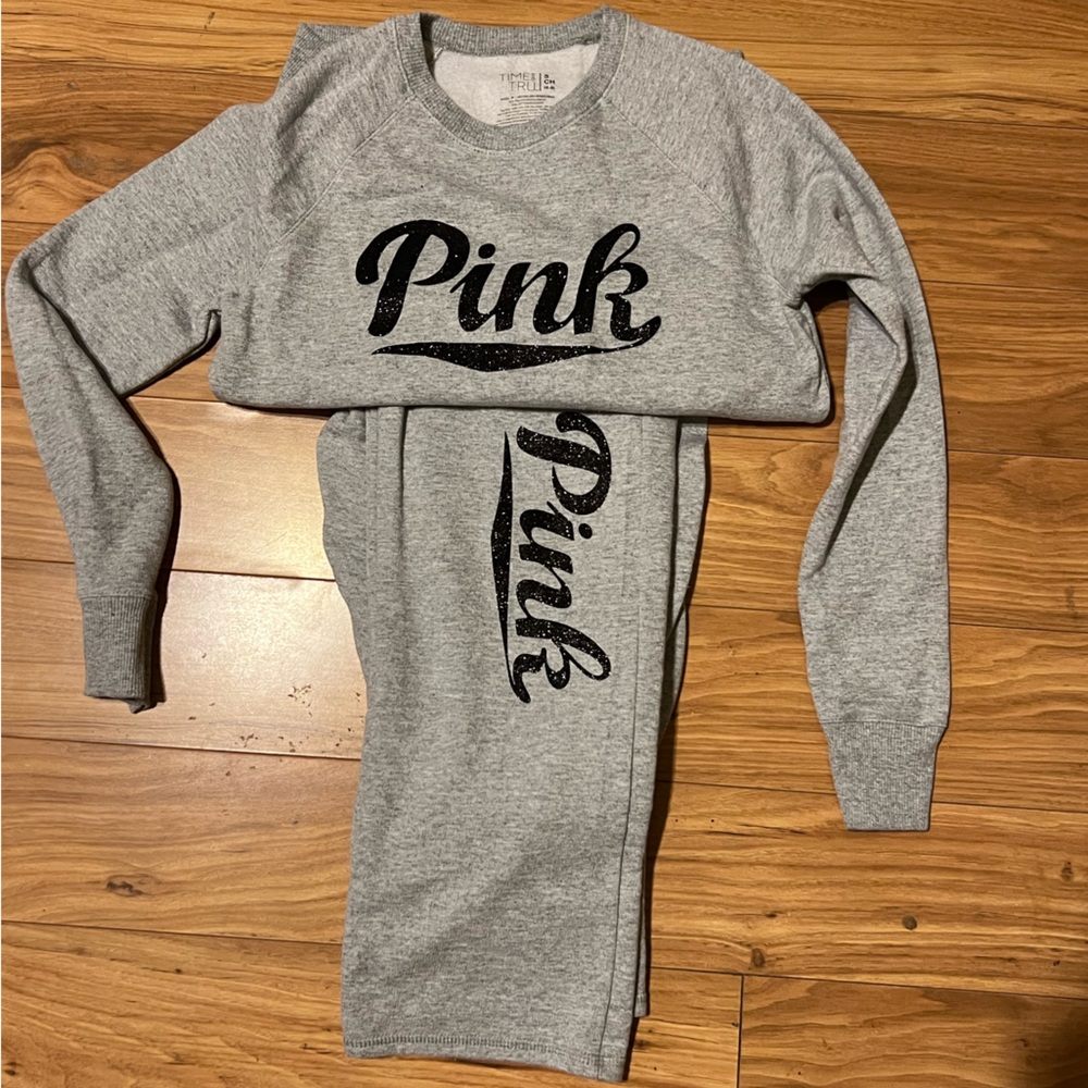 Size Small Top and Bottom. The jogger set was purchased at Walmart worn once.